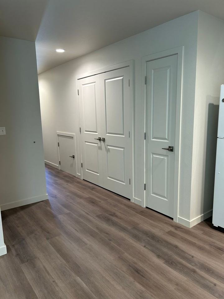 Cowiche Creek Townhouses - Photo 5 of 23