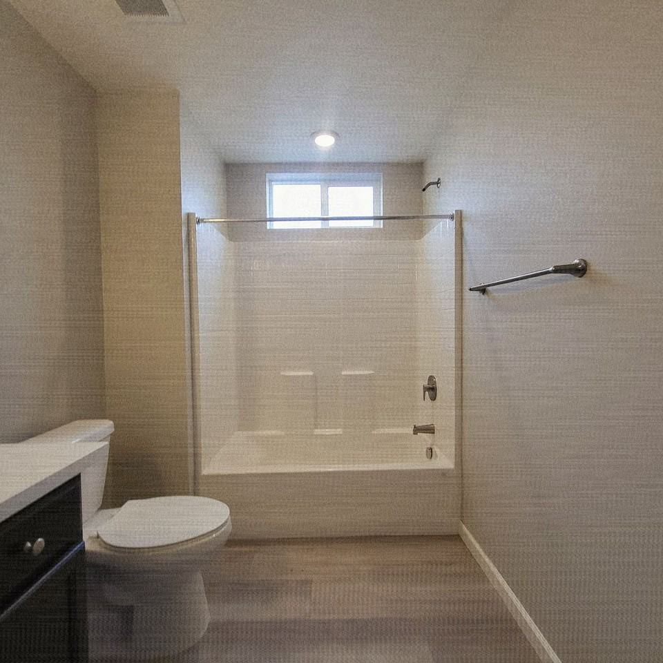 397 W 10th Street - Photo 6 of 27