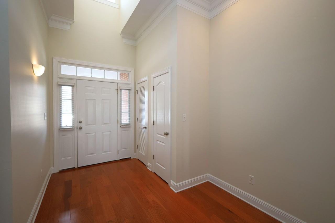 3261 Jordan Way - Photo 2 of 18