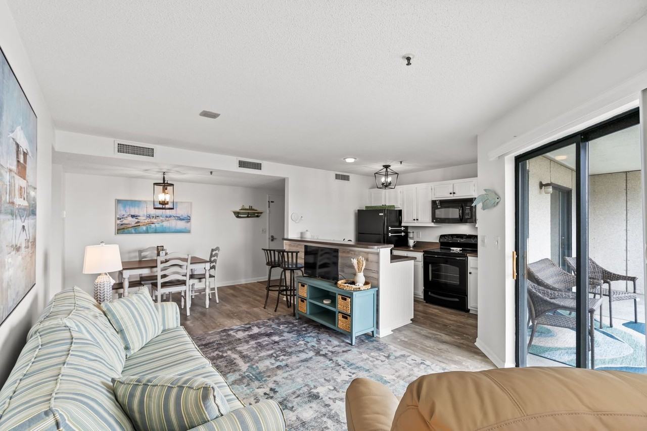 5905 S Kings Hwy - Photo 3 of 18