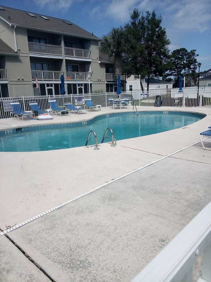 1870 Auburn Ln - Photo 2 of 19