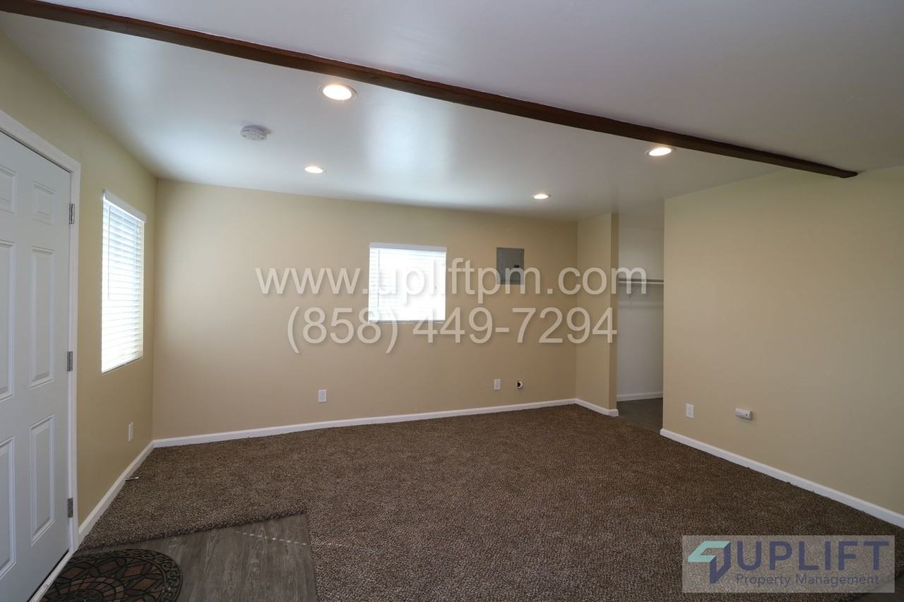 7th St (318-24) (Ramona) - Photo 3 of 15