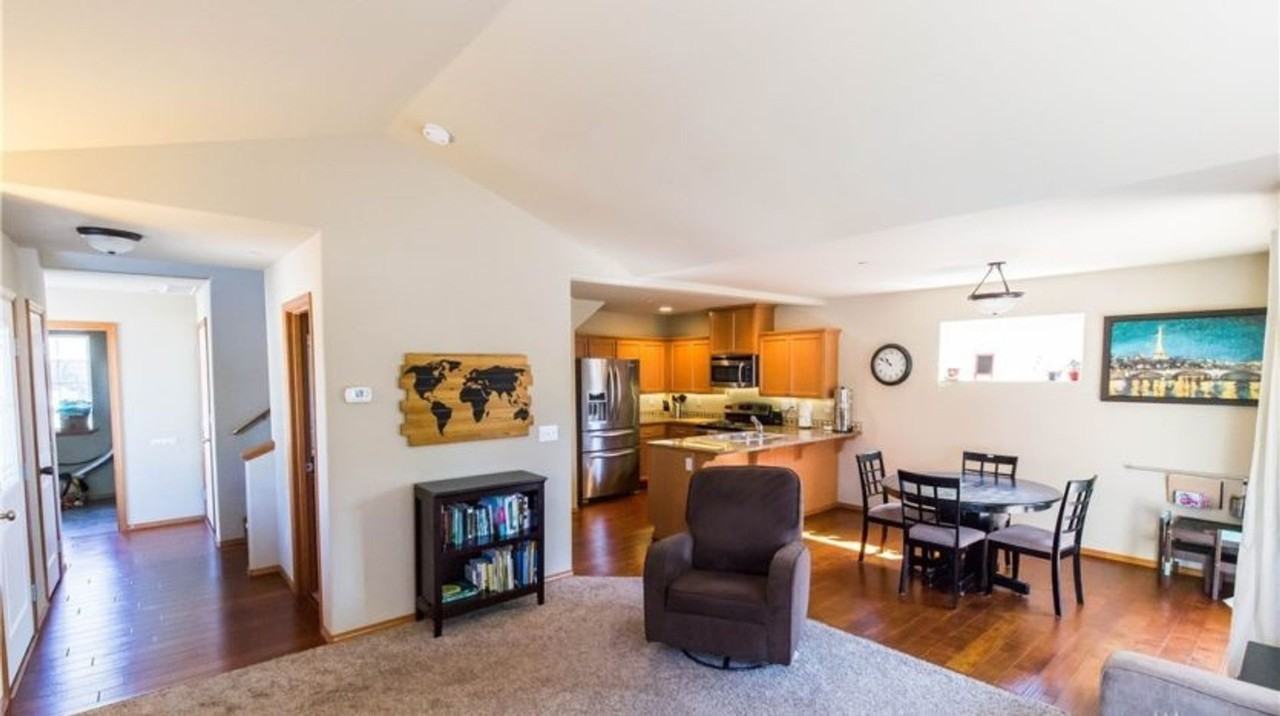 713 Verbena Ln - Photo 4 of 23