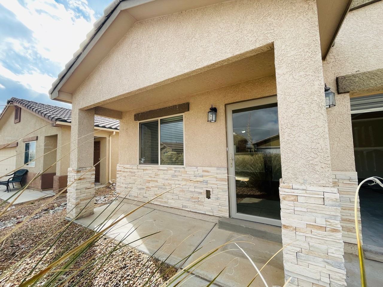 911 Desert Senna Ave Sw - Photo 2 of 31