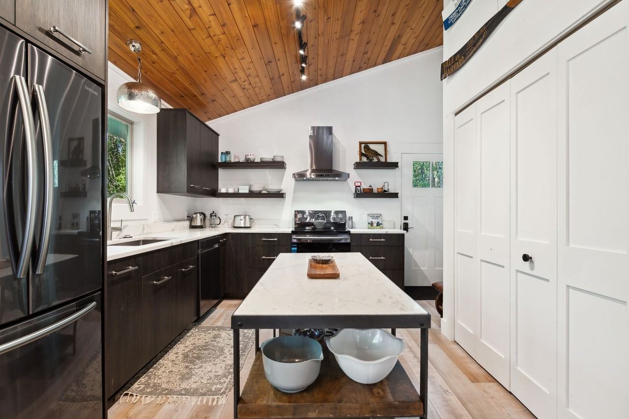 1644 E Lakeshore Dr - Photo 5 of 19