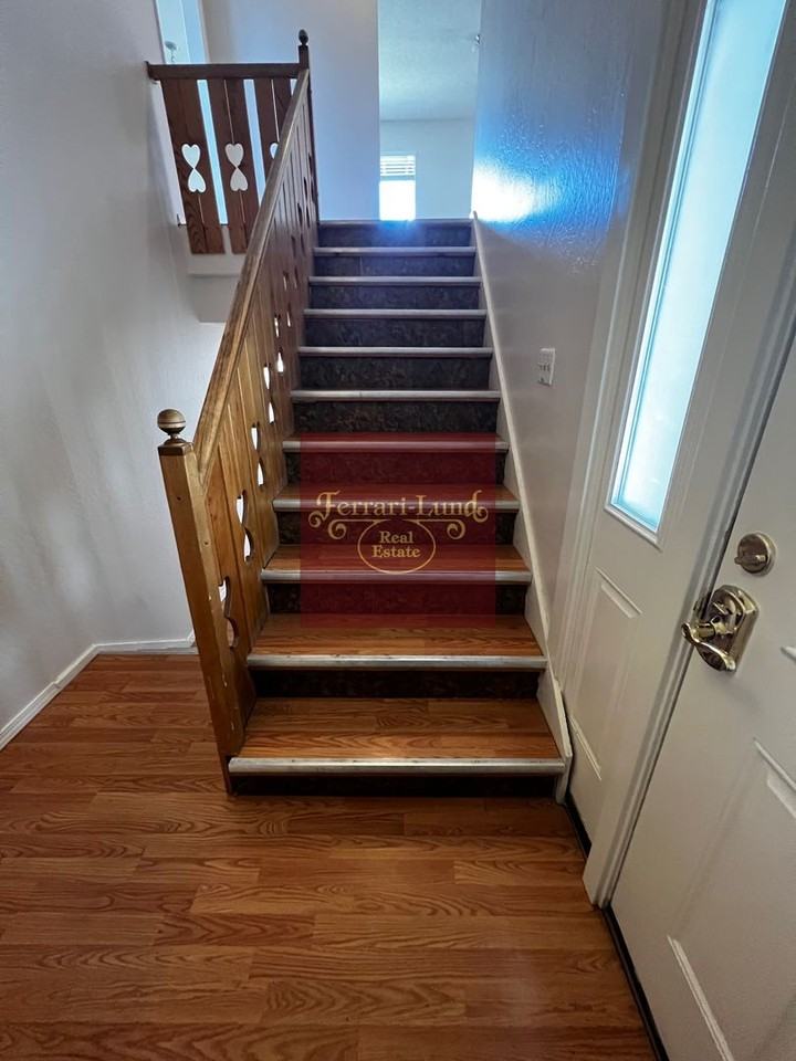 3575 Buckhorn Way - Photo 2 of 13