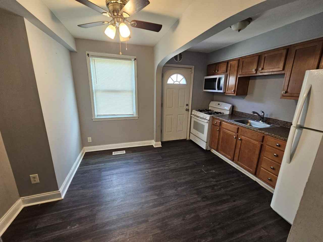 4358 Nicholas Ave - Photo 5 of 12