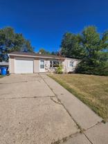 250 E Fairmont Blvd - Photo 1 of 1