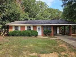 featured image of 1145 Mcdonald Ave