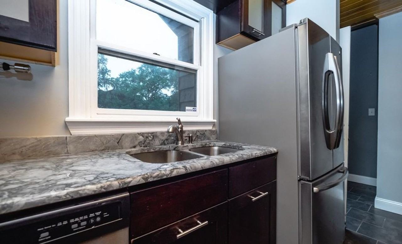 807 Planters Point Dr - Photo 6 of 11