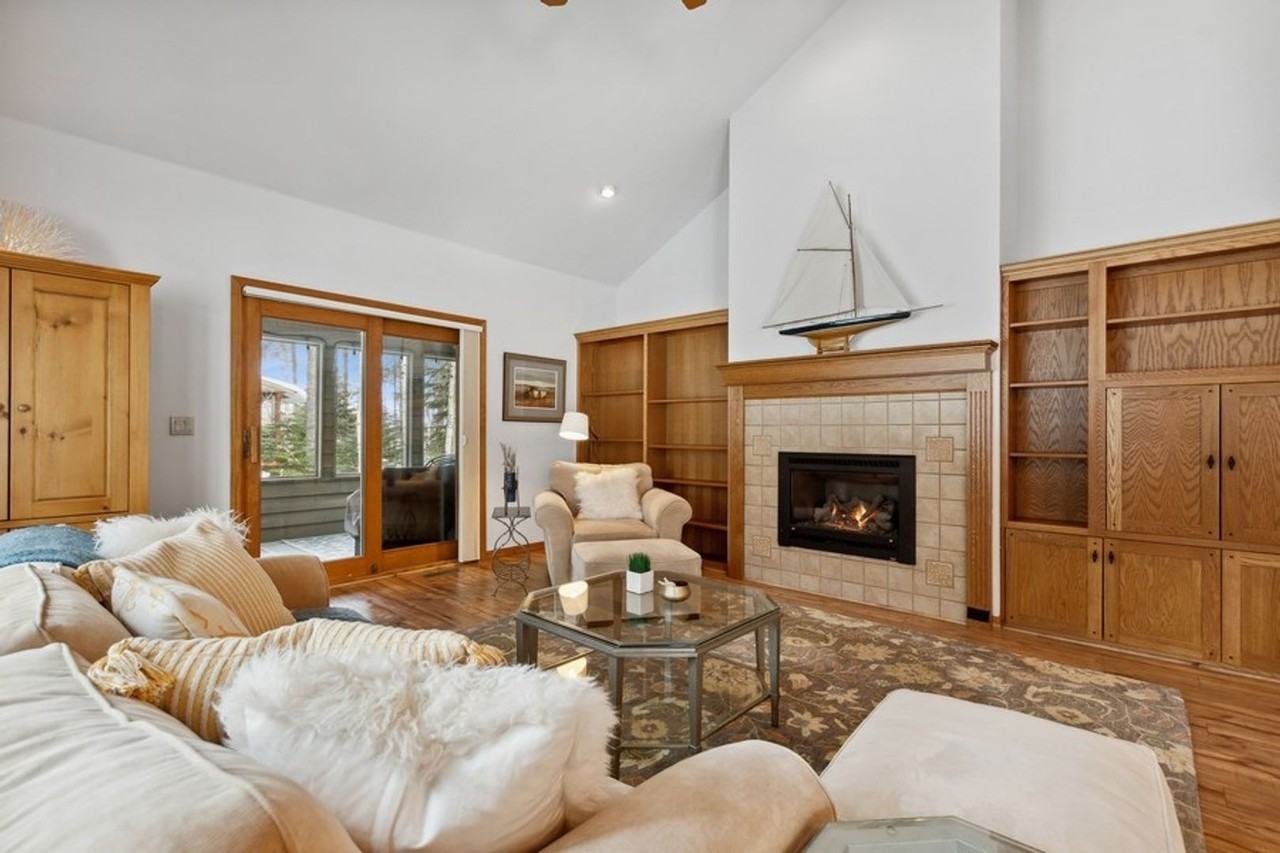 1030 Mountain Park Dr - Photo 3 of 29