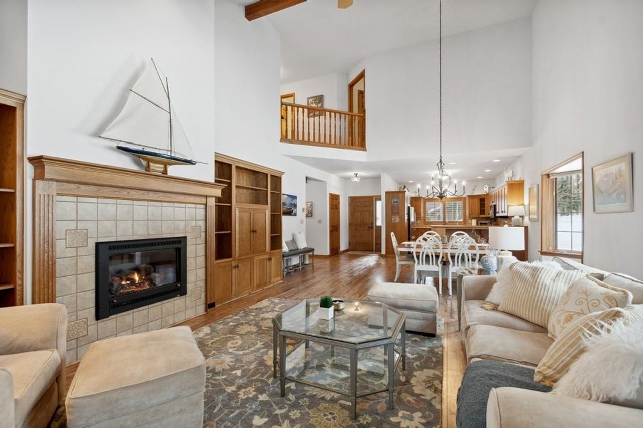 1030 Mountain Park Dr - Photo 4 of 29