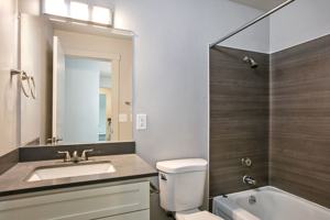 featured image of 3032 Ne 140th St