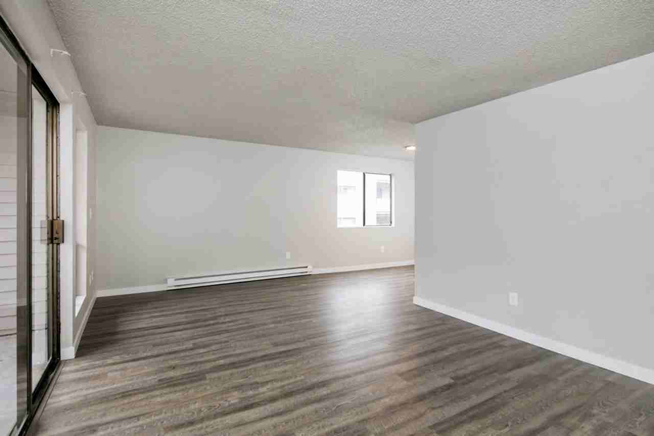 Urban North - Photo 3 of 13