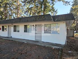 1106 Neil St Ne #9 - Photo 1 of 1