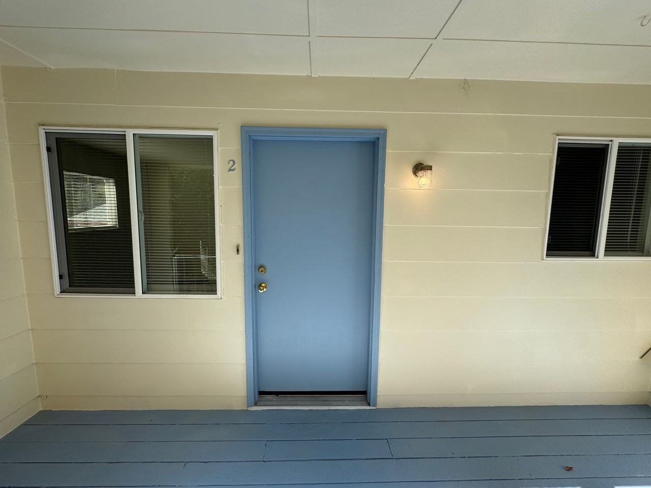 427 N Walnut St - Photo 4 of 17