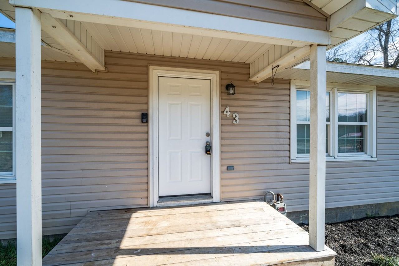 43 Simmons Rd - Photo 3 of 23