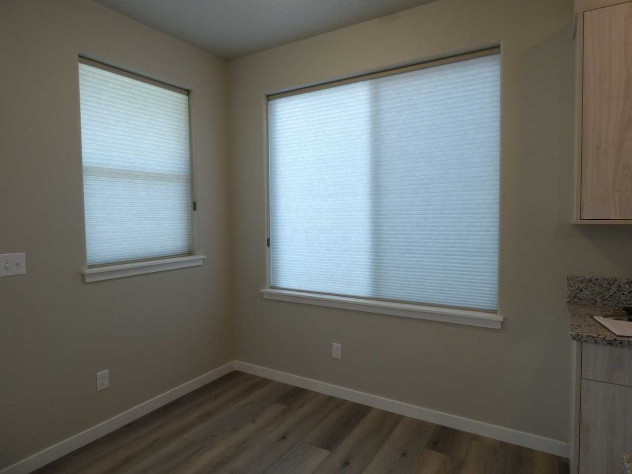 1047 Spartan Avenue - Photo 5 of 28