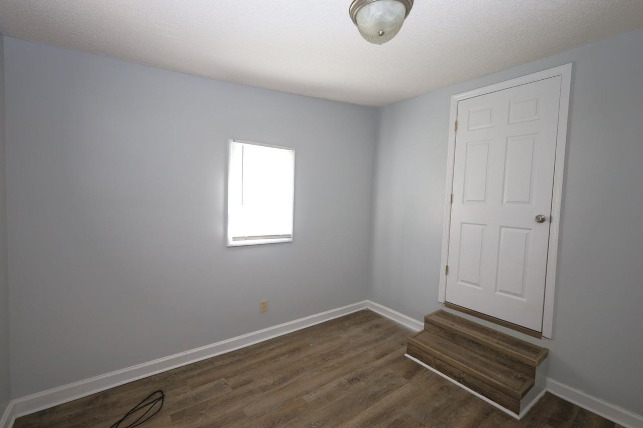 2948 Dogwood Cir - Photo 7 of 12