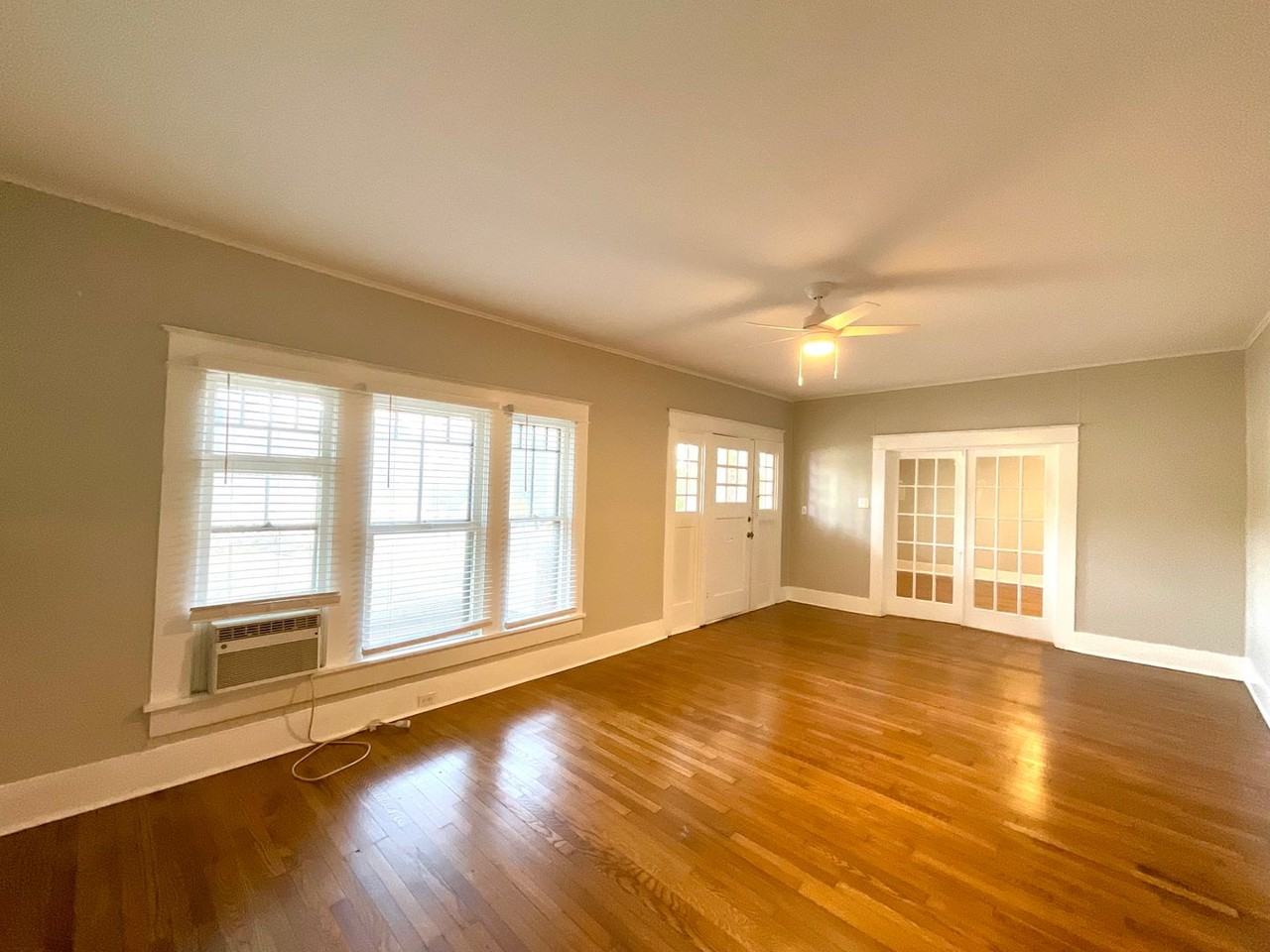 810 W Magnolia Ave - Photo 5 of 50