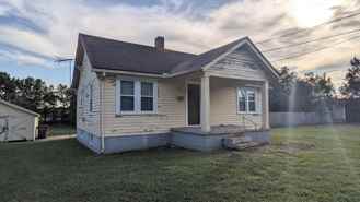 904 E Locust St - Photo 1 of 1