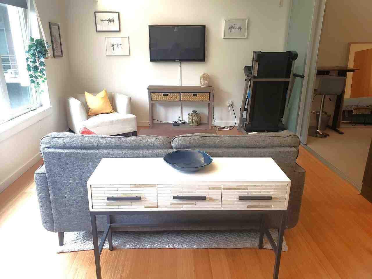 1455 N Killingsworth St - Photo 3 of 30