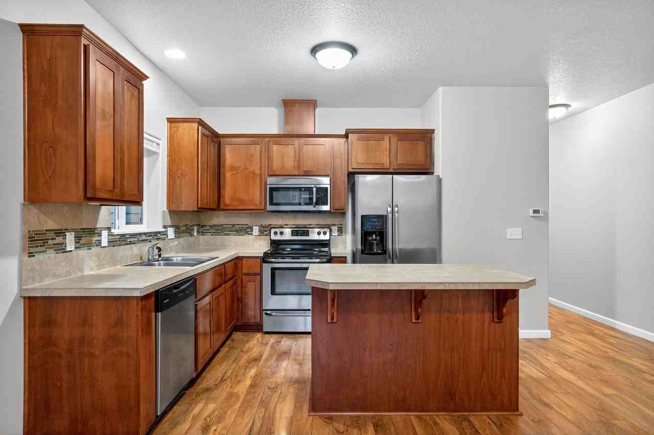 2552 Carson Loop - Photo 4 of 12