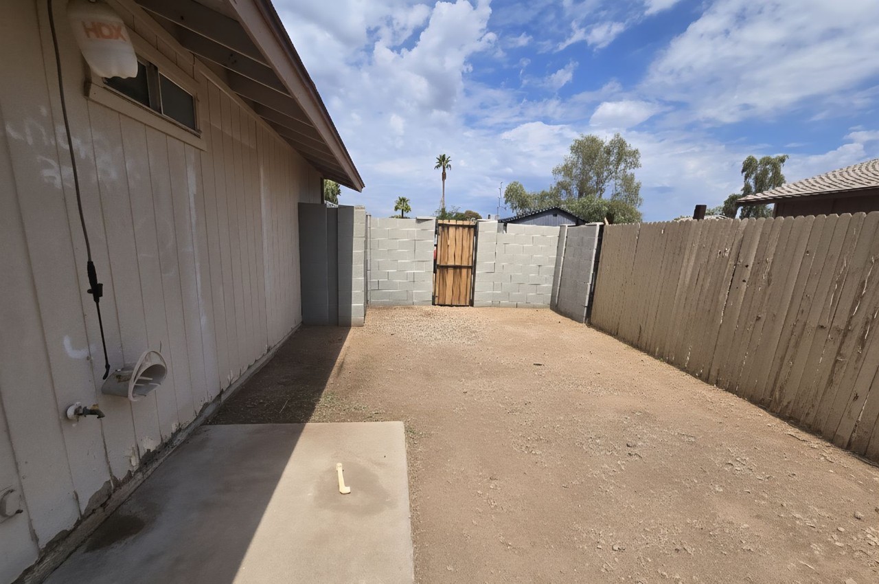4745 E Camino St - Photo 3 of 18