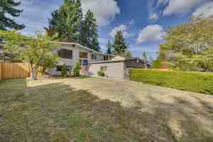 featured image of 16741 6th Ave Ne