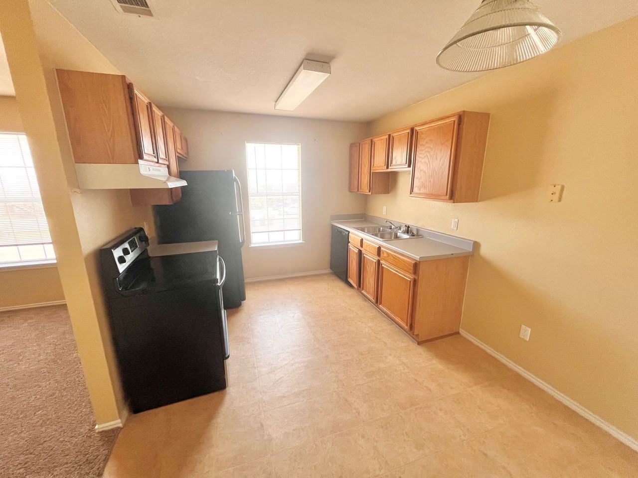 1703 Benttree Dr #C - Photo 6 of 15