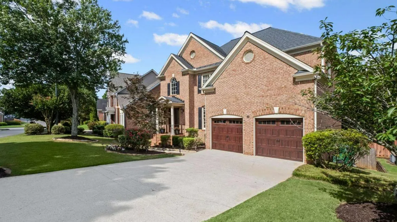 12857 Waterside Dr - Photo 2 of 19