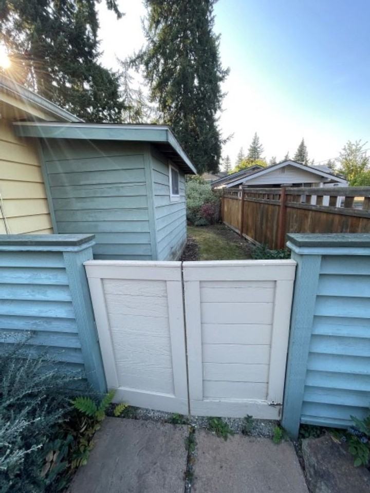 15541 Palatine Ave N - Photo 6 of 41