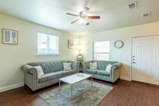 2120 52nd St - Photo 1 of 1