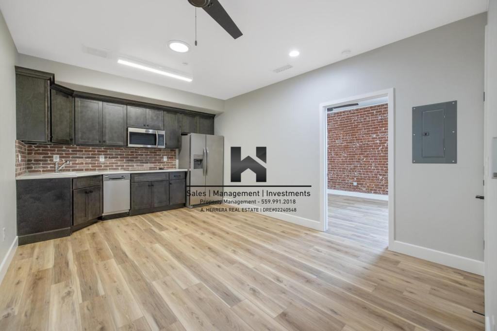 151 S K St - Photo 3 of 25