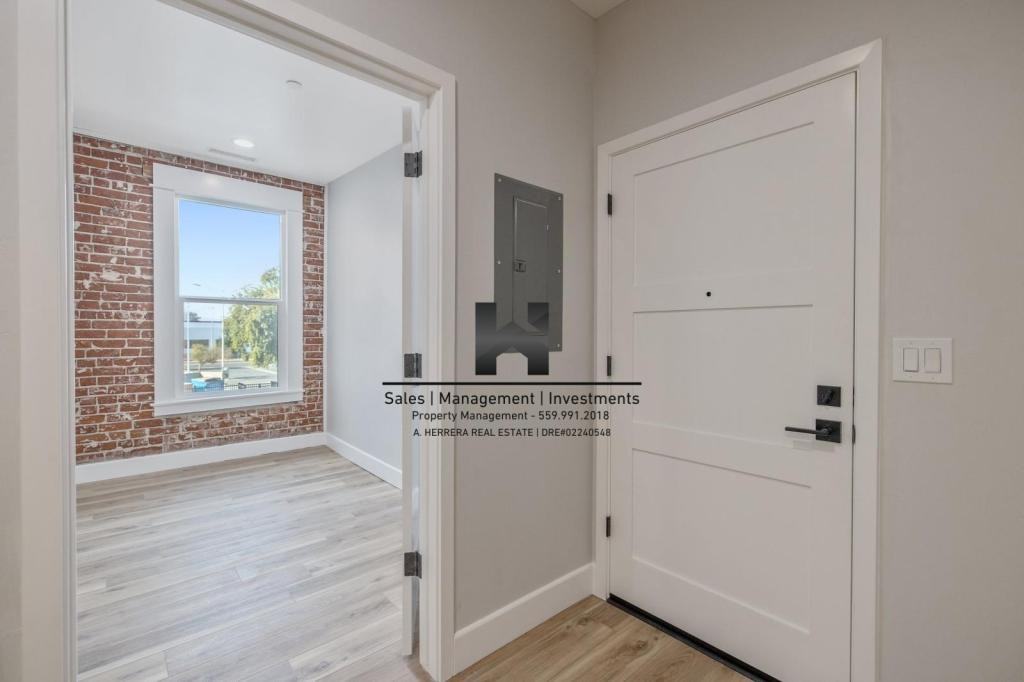 151 S K St - Photo 6 of 25