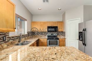2737 E La Costa Dr - Photo 1 of 1