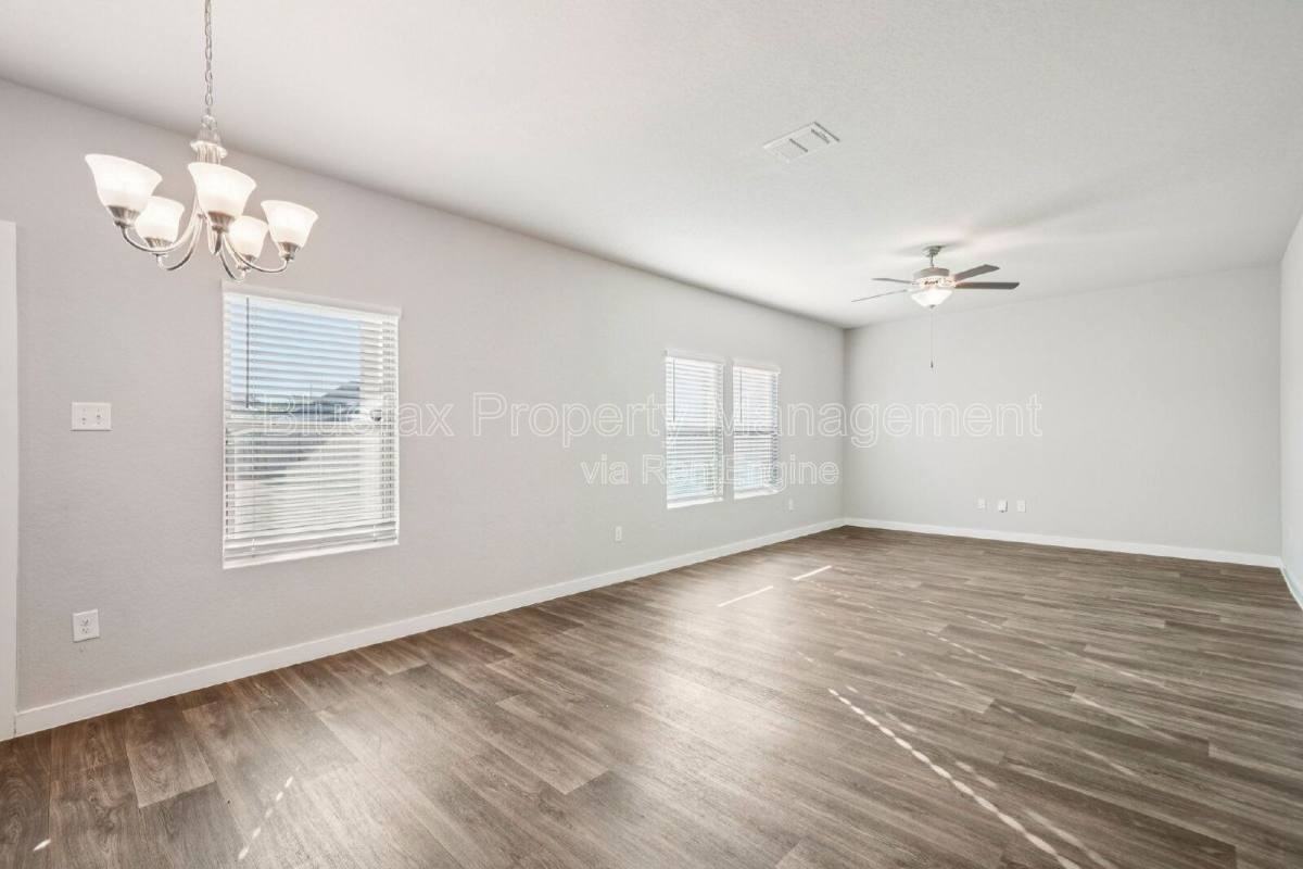 15015 Costa Leon - Photo 7 of 10