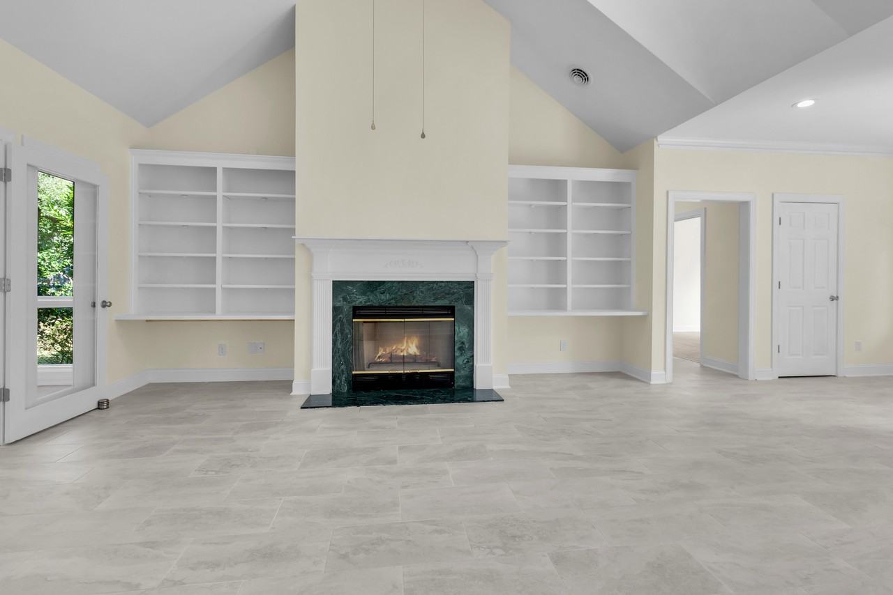 1216 Barkentine Drive - Photo 2 of 50