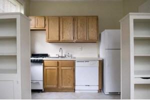 PARK MANOR - Photo 3 of 5