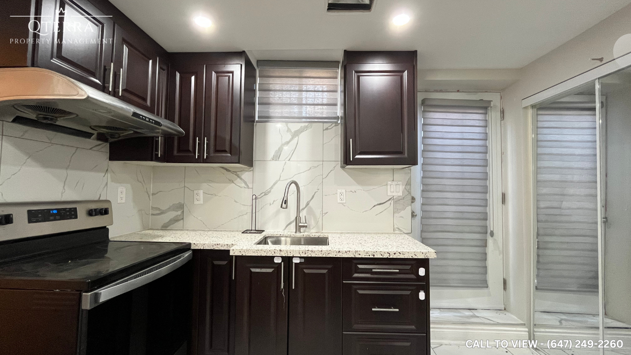 2-5 Dublin Rd, Brampton, Ontario L7A 0T7 - Photo 3 of 12