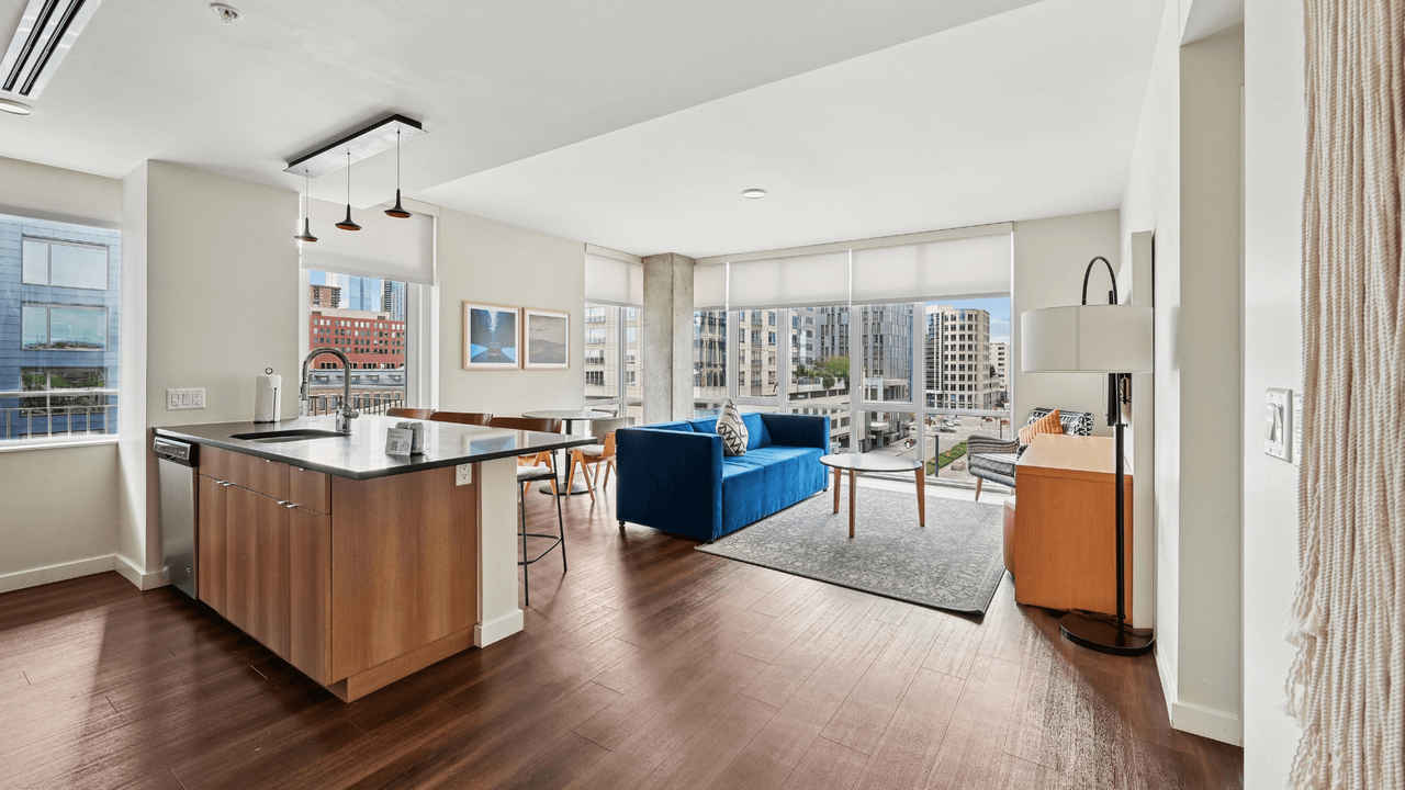 Sentral Union Station - Photo 4 of 50