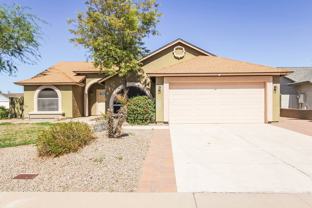 6320 W Port Royale Ln - Photo 1 of 1