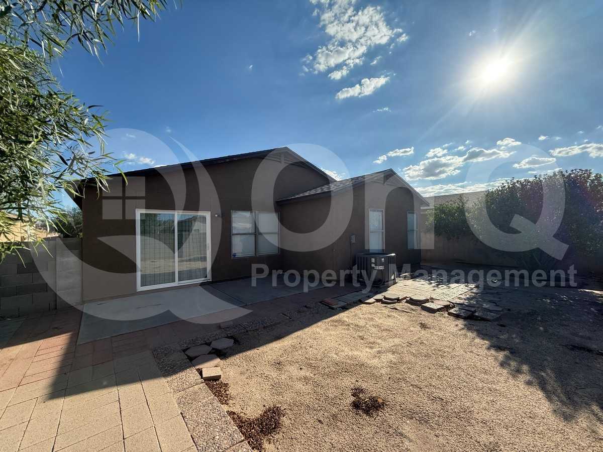 1702 W Summer Dawn Dr - Photo 5 of 24