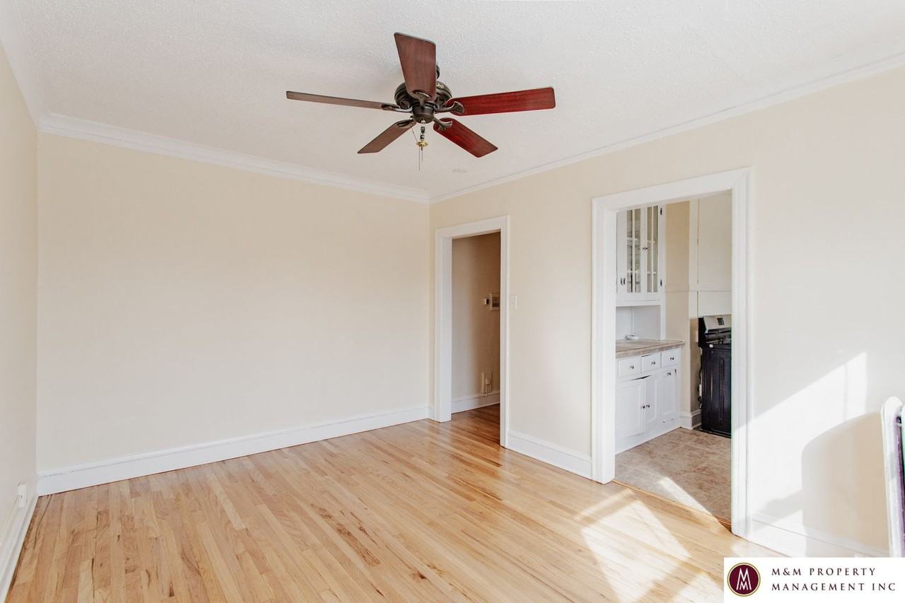 1000 Austin - Photo 7 of 30