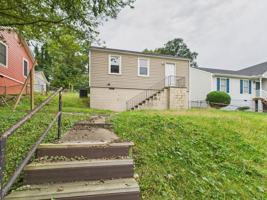featured image of 4707 Castlewood Road