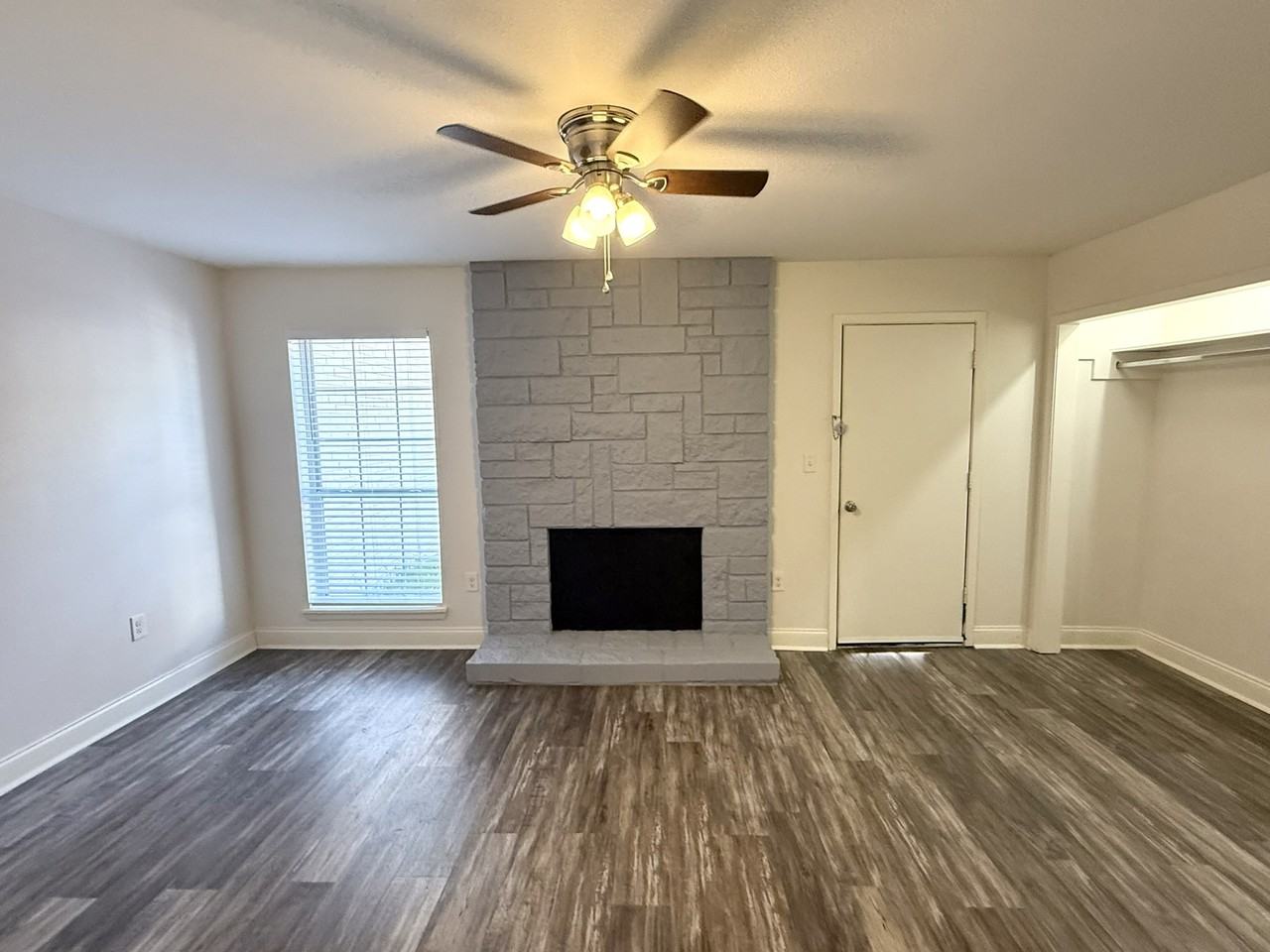 3650 Rickshaw Dr - Photo 3 of 31