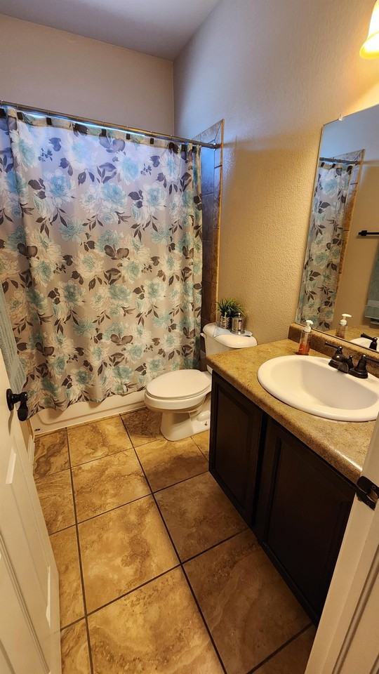5889 Alpha Cir - Photo 2 of 10