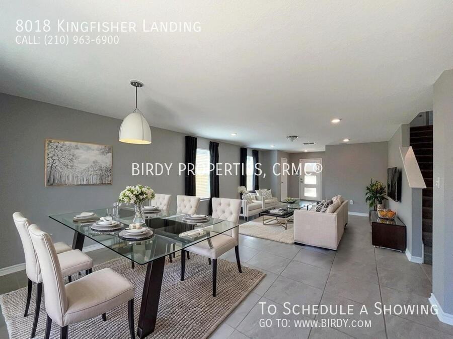 8018 Kingfisher Lndg - Photo 3 of 50