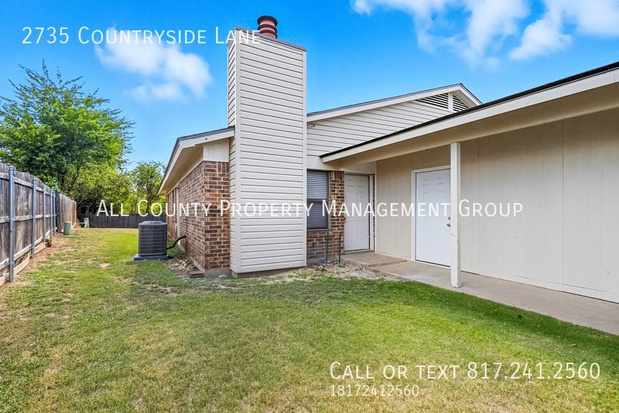 2735 Countryside Ln - Photo 2 of 18