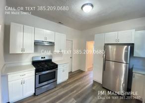 558 S Windsor St - Photo 1 of 1